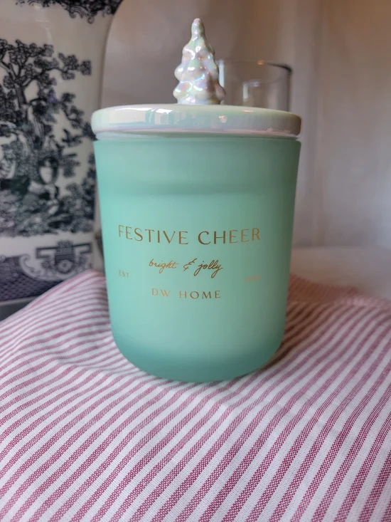 DW Home Festive Cheer Candle with an Iridescent Tree