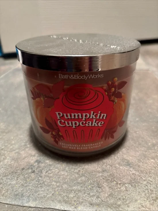 Bath & Body Works Pumpkin Cupcake Scented Candle - Orange, White