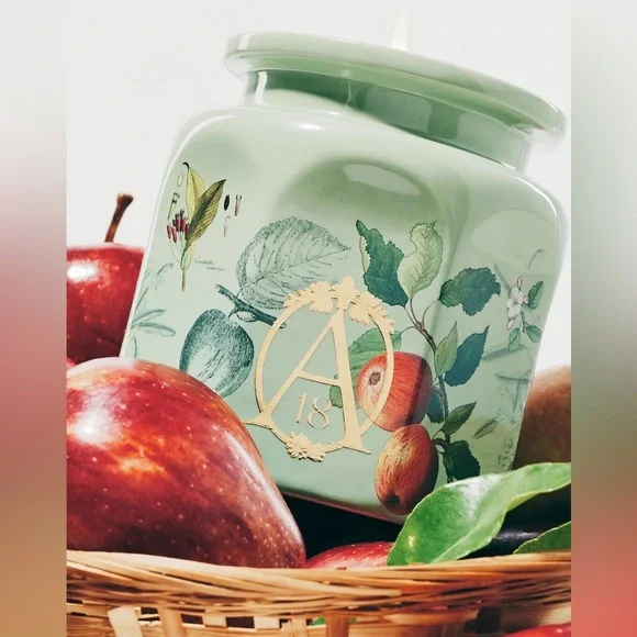NEW NWT Anthropologie Apothecary 18 spice Orchard woods Ceramic Jar candle