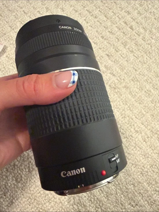 Canon Black Telephoto Zoom Lens with Textured Grip