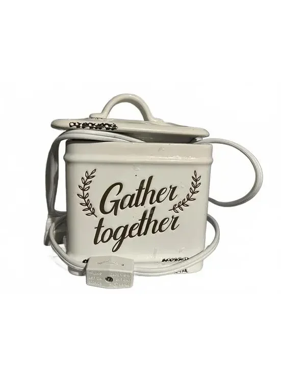 Scentsy ‘Gather Together’ Wax Warmer