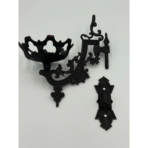 Vintage  Metal Oil Lamp Swing Arm Candle Holder Wall Sconce