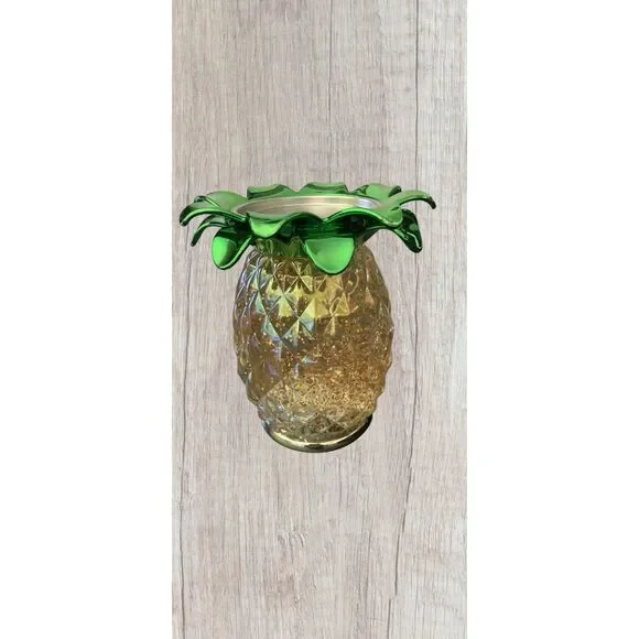Bath & Body Works Glitter Pineapple Waterglobe 3 Wick Pedestal Candle Holder NWT