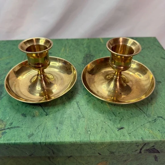 Vintage Solid Brass Chamberstick Taper Candle Holder Set Gold Saucer Base 2pc