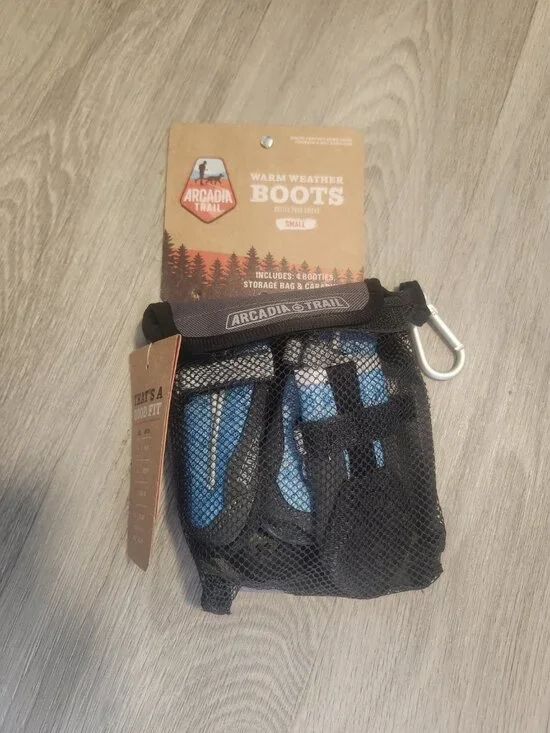 Arcadia Trail Size Small Warm Weather Boots New In Package Dog Shoes Small Size