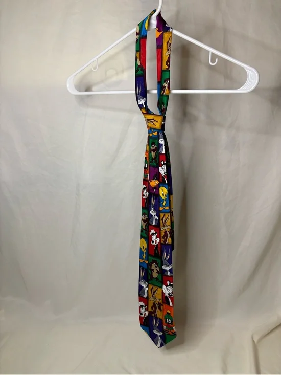 Vintage Looney Tunes Novelty Tie - 1993 Warner Bros. 100% Polyester Korean Made