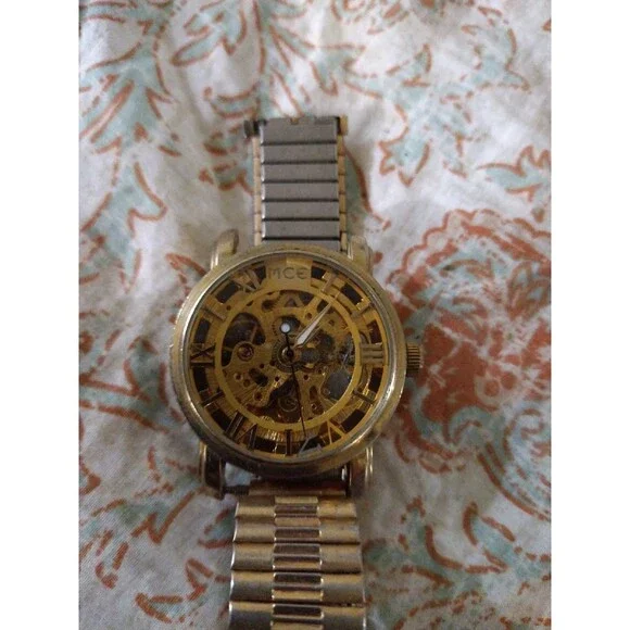 MCE Watch-VERY NICE LOOKING