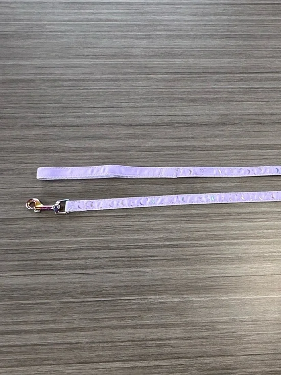 Lavender Iridescent leash