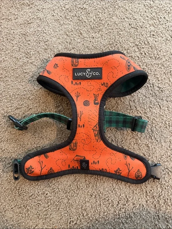 Lucy & Co. Orange Wild Print Dog Harness reversible size medium