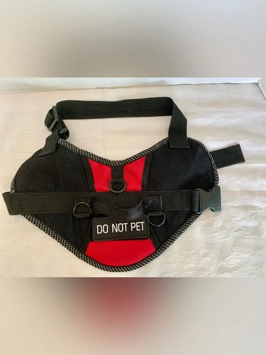 Do Not Pet, Black and Red breathable dog Harness.  Chest 30 inches. L/XL
