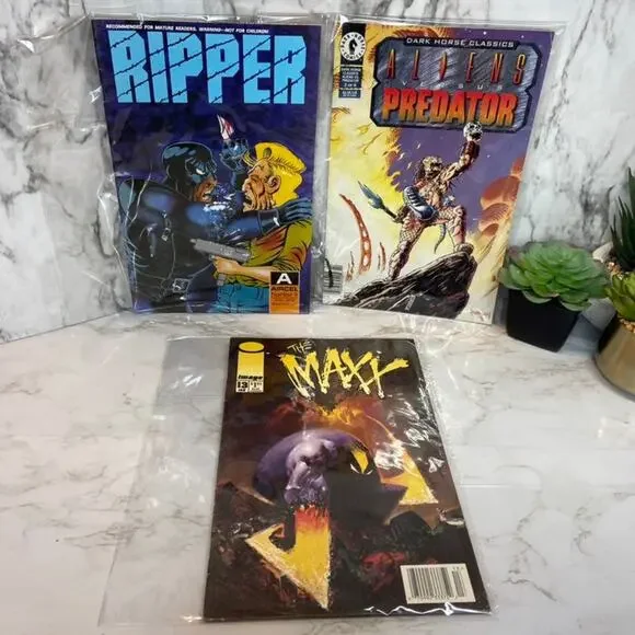 Vintage Bundle of 3 Comics: Ripper, The Maxx, Alien vs Predator 1990, '95, '97