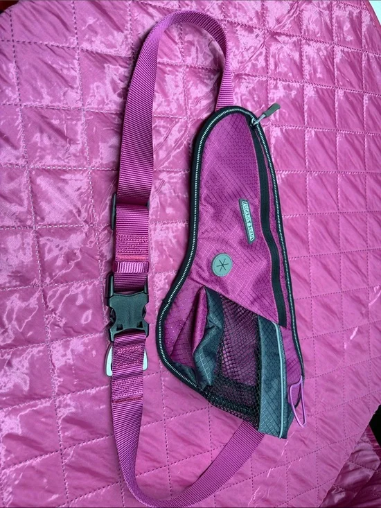 Arcadia Trail Hot Pink Quilted Crossbody Sling