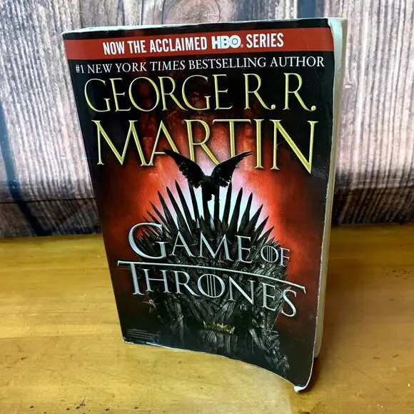 A Game of Thrones Paperback TV A Song of Ice and Fire Book 1‎