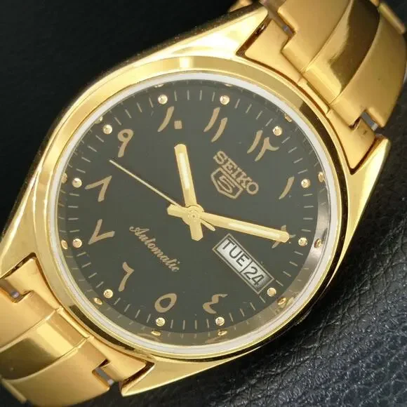 Vintage 1976 Seiko Automatic Mens Gold Watch W/daydate & Gold accents