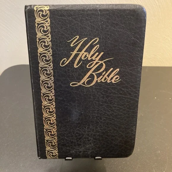 Holy Bible King James Red Letter Edition Crusade 1977‎ Leather Concordance