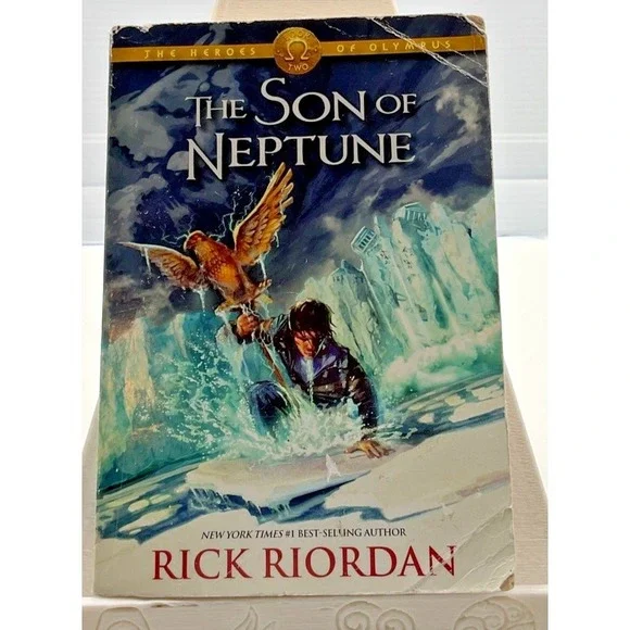 The Son of Neptune by Rick Riordan‎ Paperback Heroes of Olympus