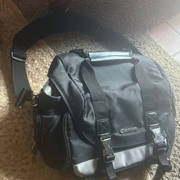 Deadstock rare Canon Bag 100 dg brand new