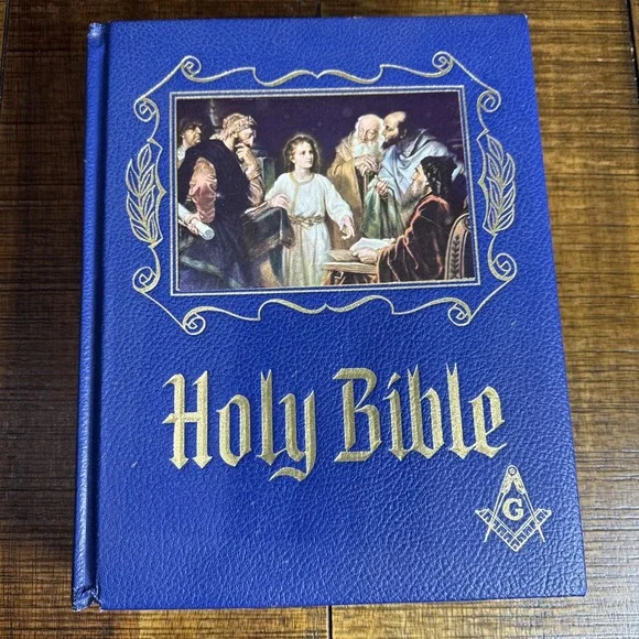 Vtg 1971 Masonic Freemason -Large Holy‎ Bible Blue - With Serenity Bookmark EUC