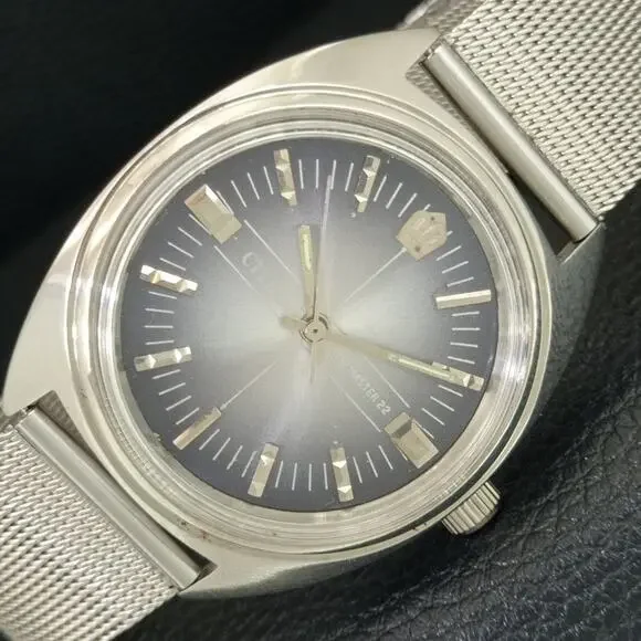 Vintage 1987 Citizen Manual Wound Mens Silver Watch & Silver Accents