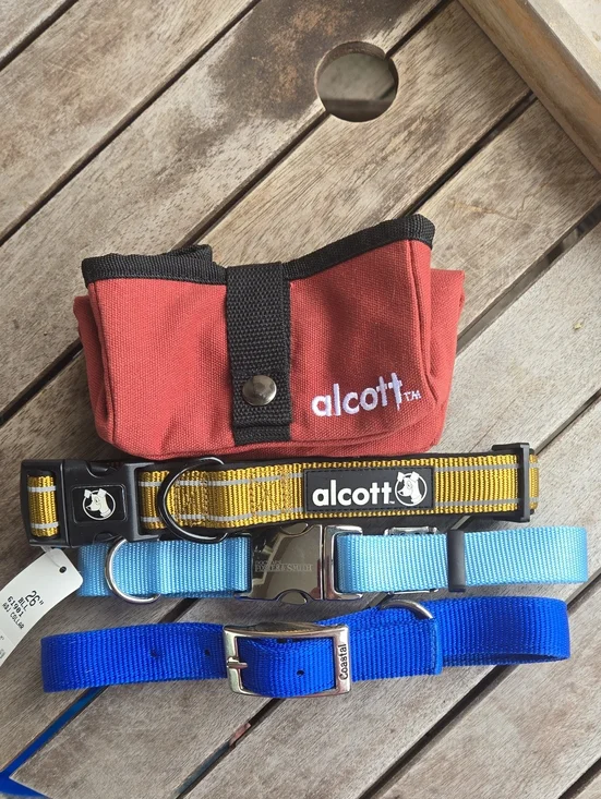 Alcott Red Treat/Food Pouch PLUS 3 Collars-  Gold, Light Blue & Royal!  Dog Pack