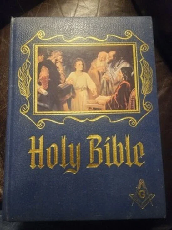 Masonic Freemason Large Holy Bible Blue In Excellent Cond Red Letter Ed 1988