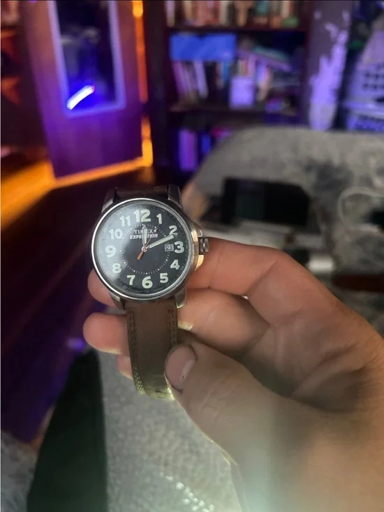 Vintage timex indigo watch. Working condition. Watch is very nice.