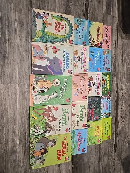 Walt Disney 1980s Bantam Books Collection Of 13 Hardcover Bambi Snow White + B5