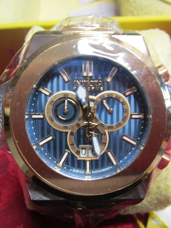 Invicta Reserve Akula 31680 Swiss Made Chronograph