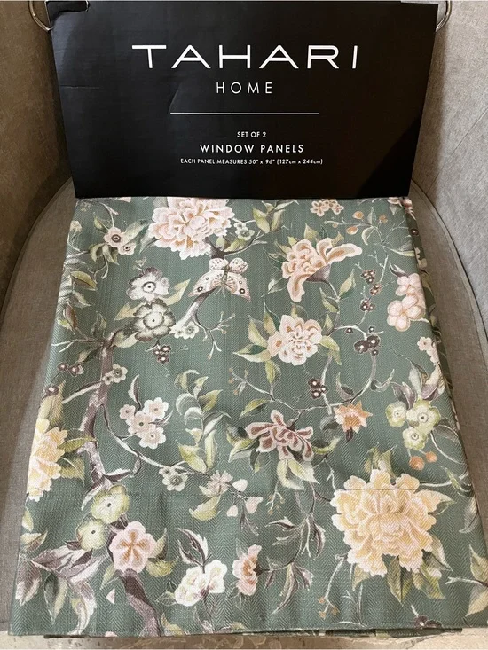 NWT Tahari Home Herringbone Botanical Design Drapes 50