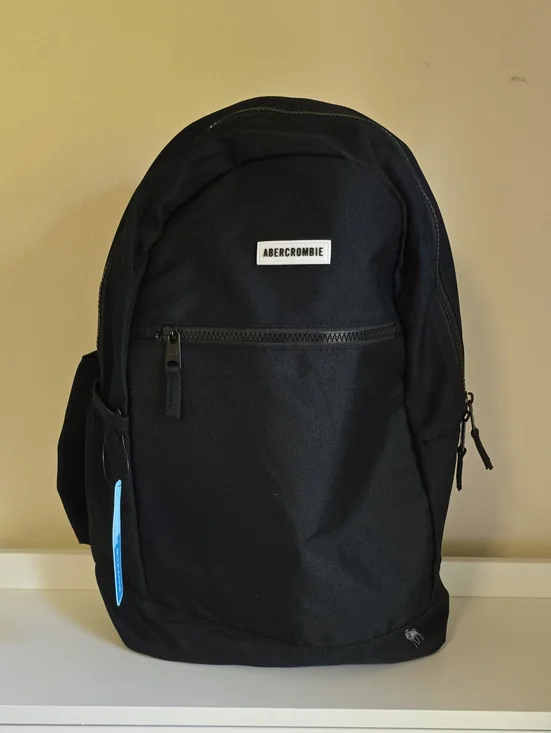 NWT Abercrombie & Fitch Black Everyday Backpack with Pencil Case-Large