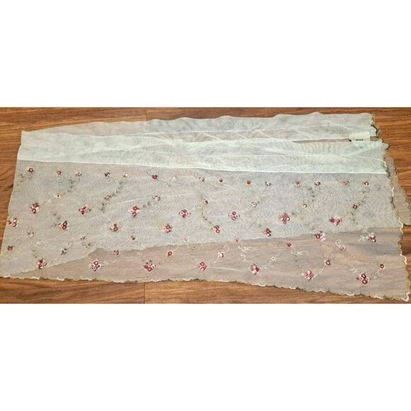 White Sheer Valance Embroidered Flowers Fairy Cottage Romantic Country 58x12