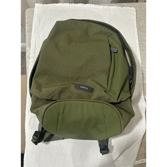 Bellroy Classic Backpack (2nd Edition) 20L - Ranger Green - NEW Without Tags