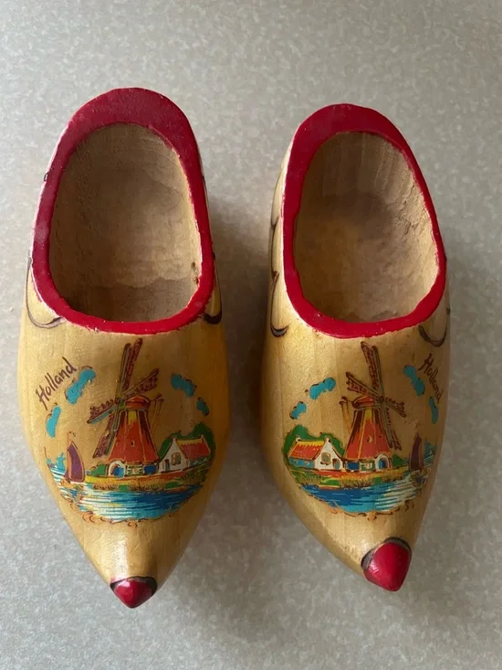 Vintage Dutch Wooden Hand Painted Clogs From Holland 4.25”