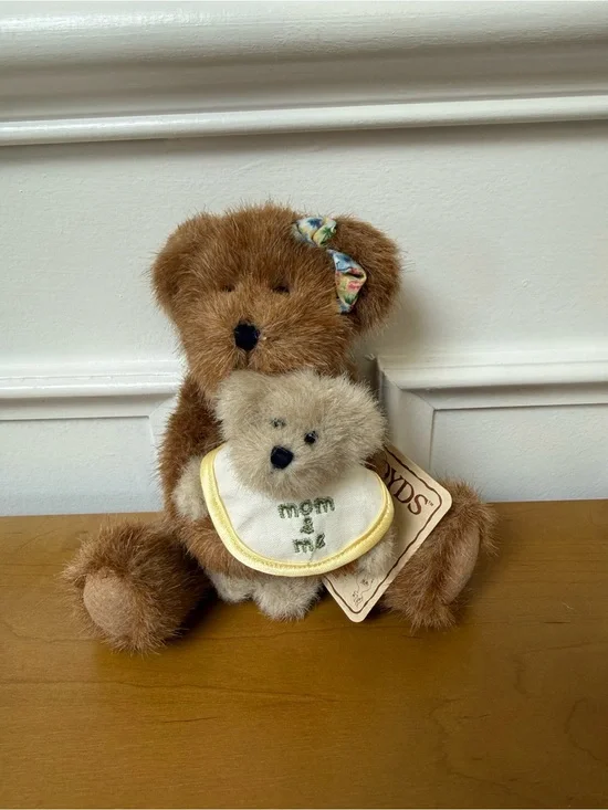 Boyds Bears Brown Plush Mama Bear with Beige Baby and Floral Bow