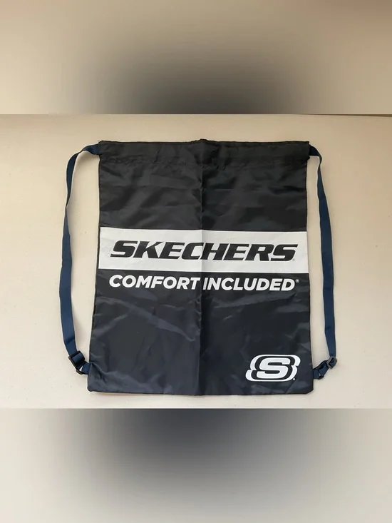 Skechers Comfort Included Black Drawstring Backpack NEW