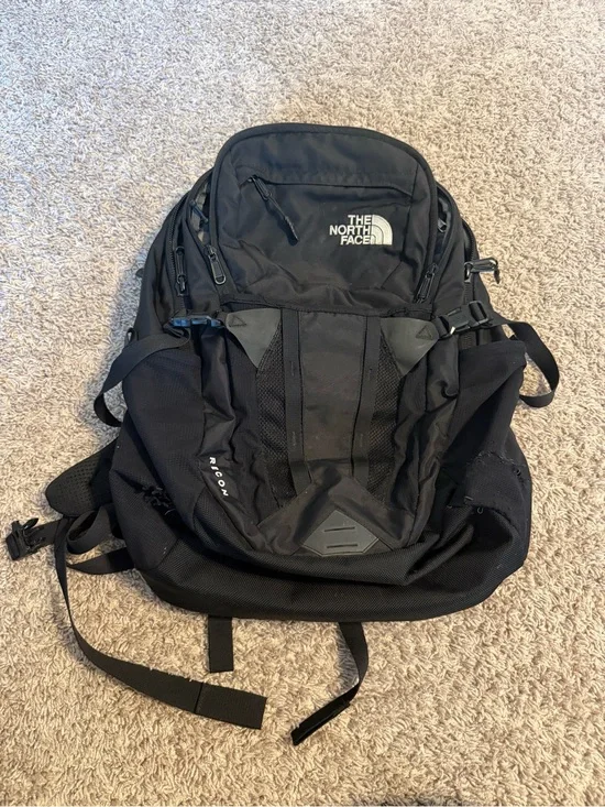 The North Face Black Men's Hiking/Commuter Backpack