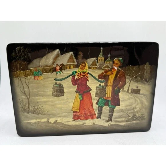 Vintage Fedoskino Russian Lacquer Box Peasant Lovers Winter Scene In The Snow