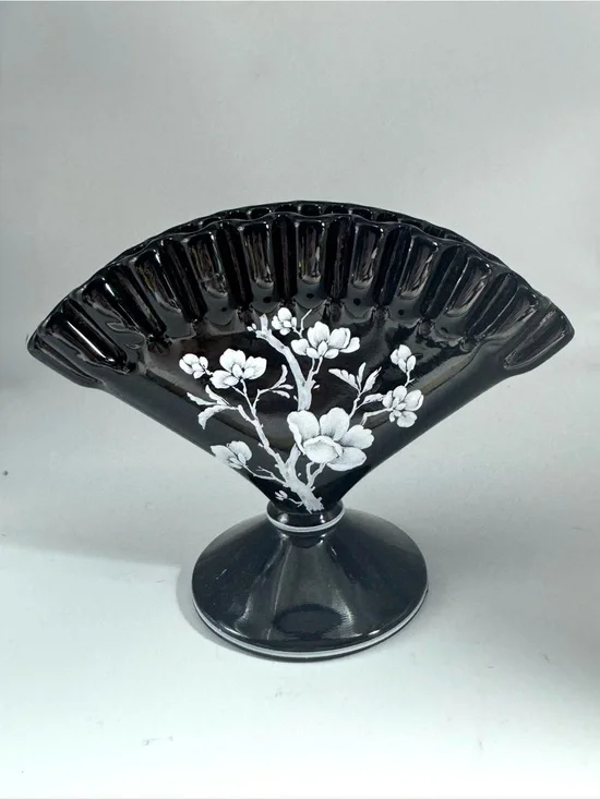 ?Fenton? Black Fan-Shaped Pedestal Vase with White Floral Design