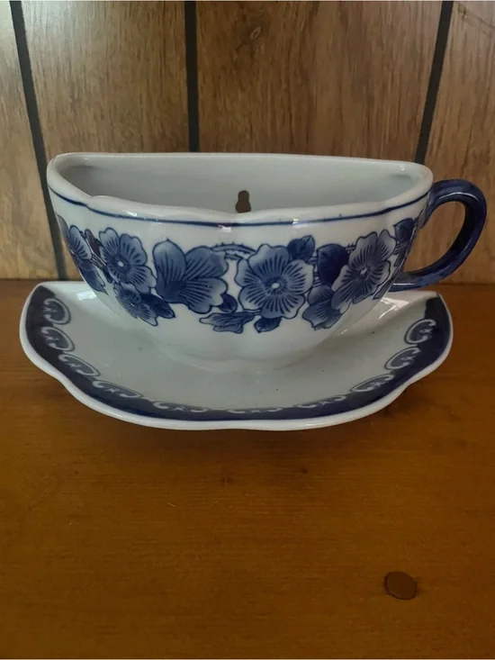 Vintage Chinese Blue White