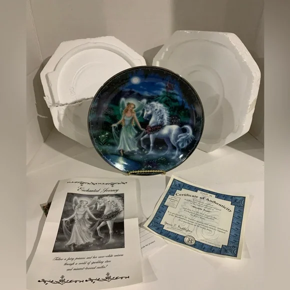 The Bradford Exchange Moonlight Trail  By Joyce Patti Plate # 1668A
