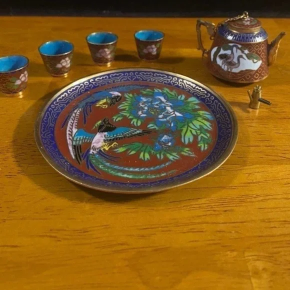 Cloisonné Decorative Plate with Bird & Floral Motif in Blue and Red