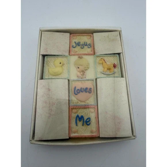 Precious Moments‎ Jesus Loves Me Cross Keepsake Box Enesco 701114 1999