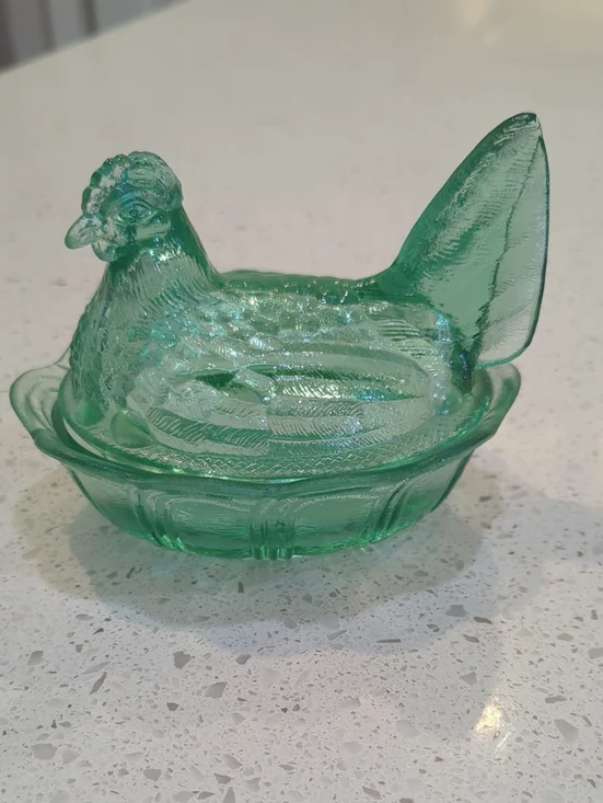 Vintage Fenton Green Glass Hen on Nest Dish Stamped Fenton