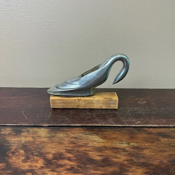 1950s 1960s Chrome Swan Hood Ornament MISSING‎ BAKELITE WINGS