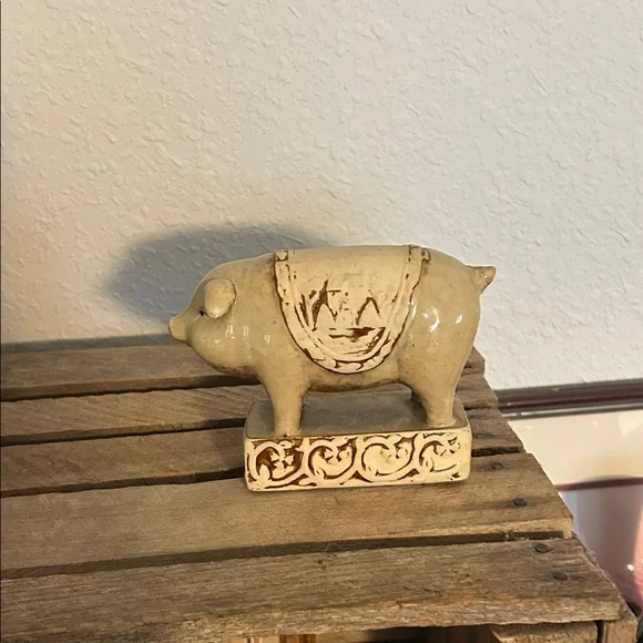 Rustic Cream Pig Figurine Farmhouse Chic