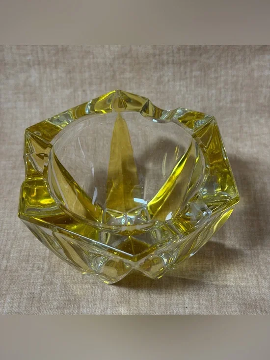 Heavy Cut Crystal Glass Ashtray Yellow Star Shape MCM Retro Vtg 60s Home Decor