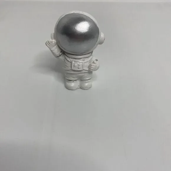 Spaceman Ornament Figure Decoration Current Astronaut Figure Statue