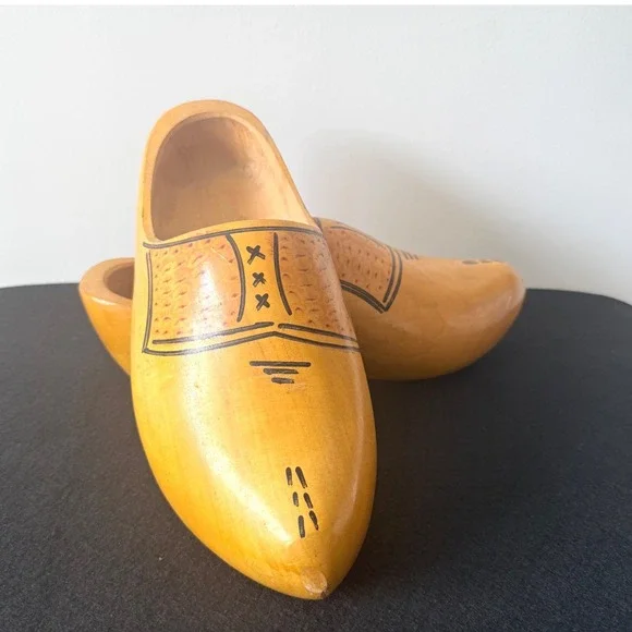 Vintage Wooden Dutch Clogs Hand Painted‎ Folk Art Souvenir Pair