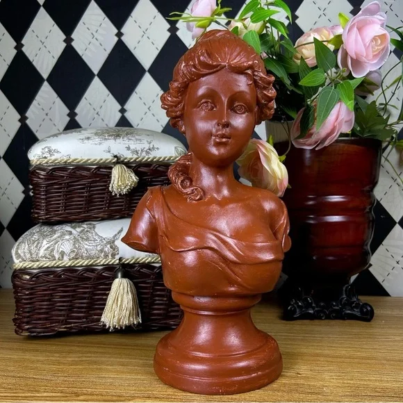 Neoclassical Lady Bust‎ Sculpture 15