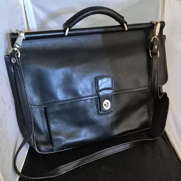 Classic Black Leather Men's Bag